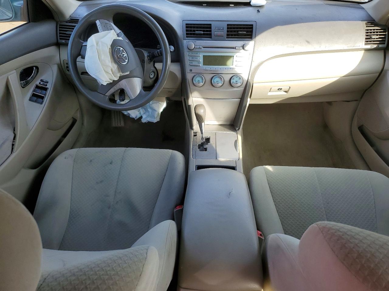 2008 TOYOTA CAMRY photo 15