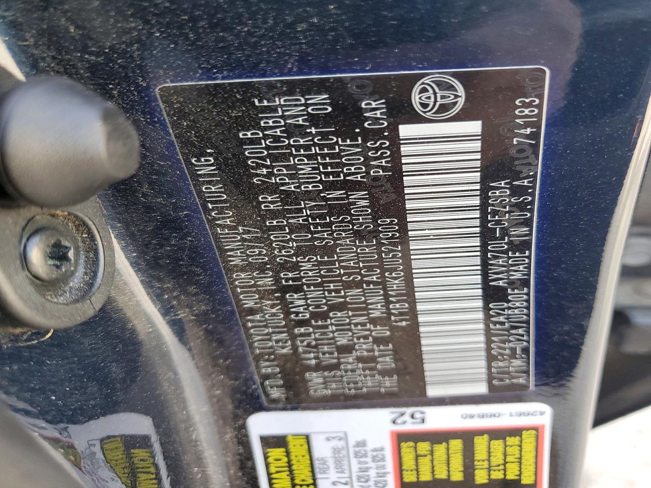 2018 TOYOTA CAMRY L photo 23