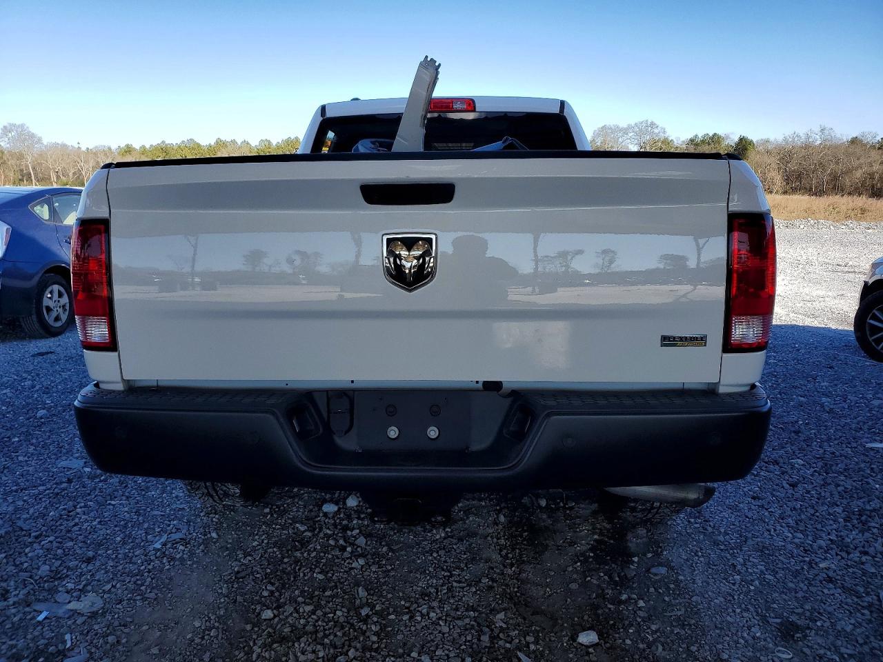 2019 RAM 1500 CLASSIC TRADESMAN photo 6