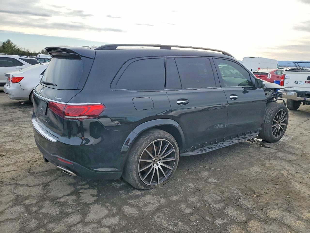 2023 MERCEDES-BENZ GLS 580 4MATIC photo 3