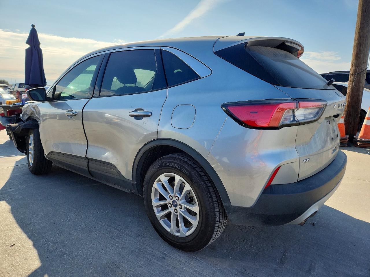 2022 FORD ESCAPE SE photo 4
