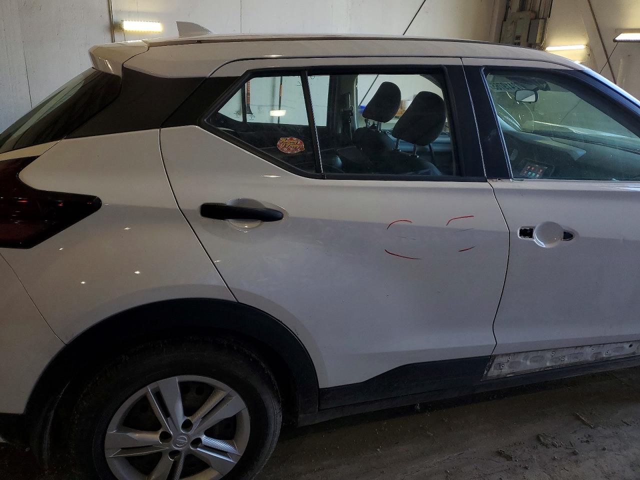 2023 NISSAN KICKS S photo 19
