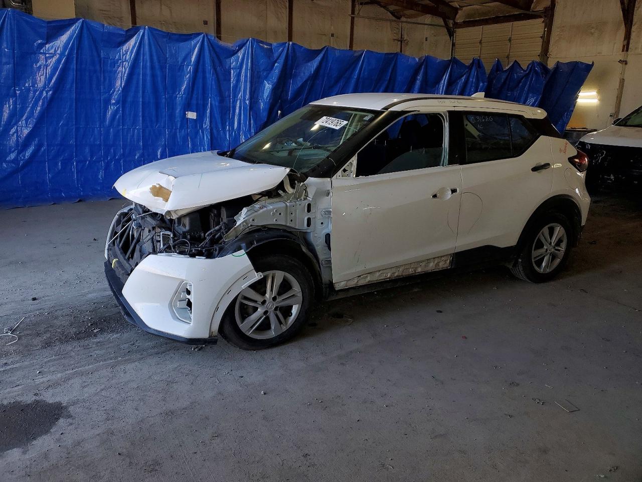 2023 NISSAN KICKS