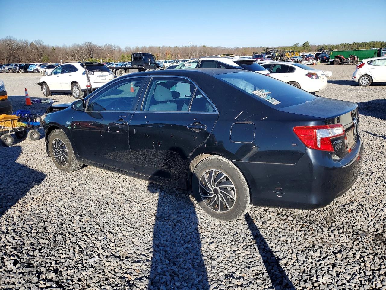 2014 TOYOTA CAMRY L photo 2