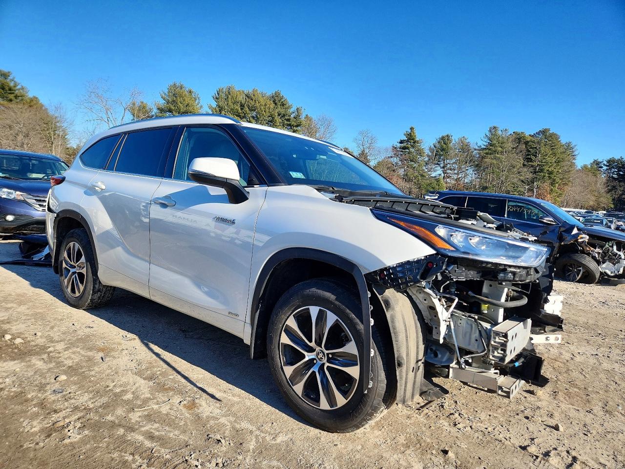 2020 TOYOTA HIGHLANDER BASE photo 4