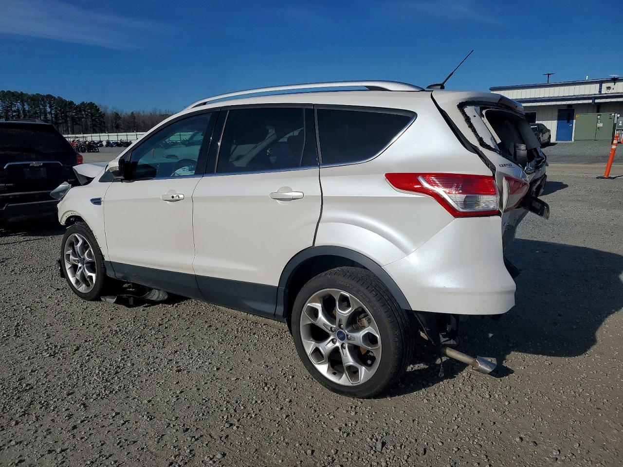 2014 FORD ESCAPE TITANIUM photo 3