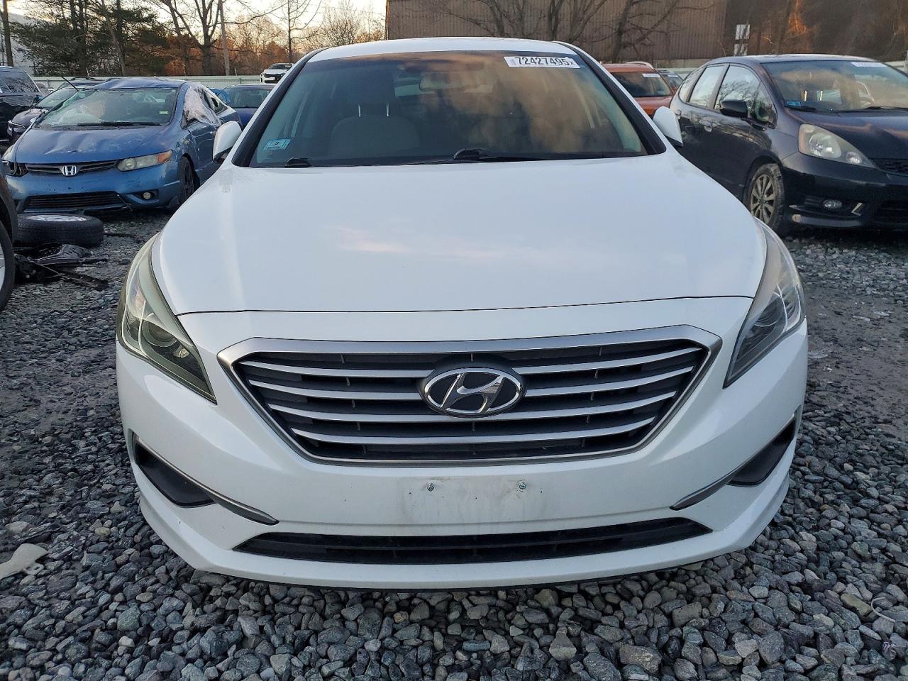 2017 HYUNDAI SONATA SE photo 5