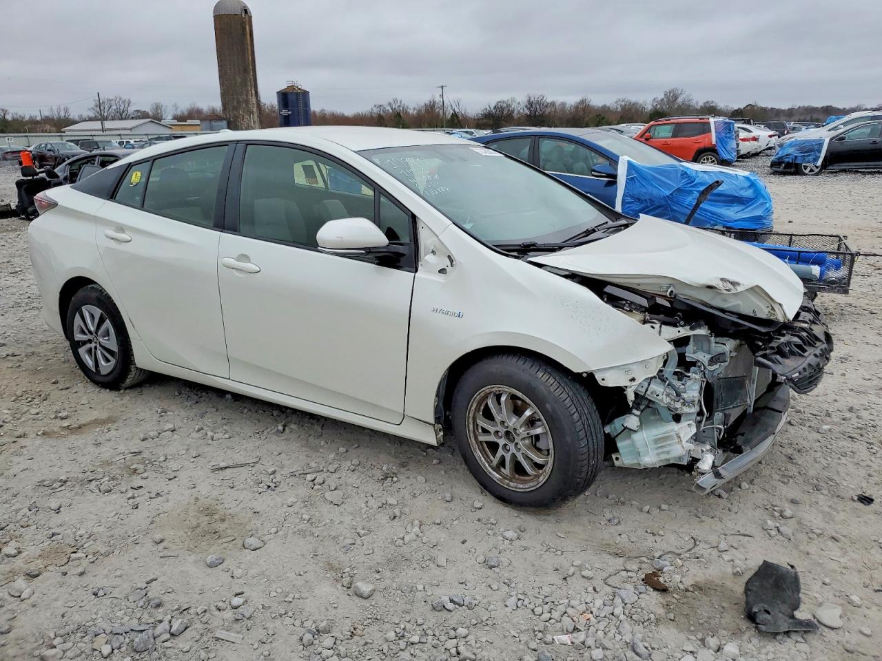 2016 TOYOTA PRIUS photo 4