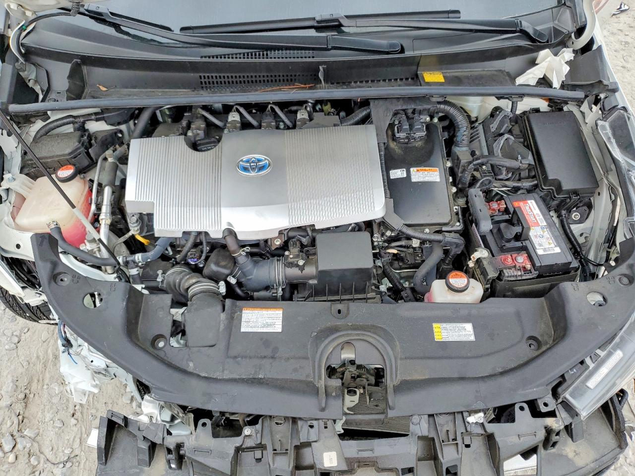 2016 TOYOTA PRIUS photo 11