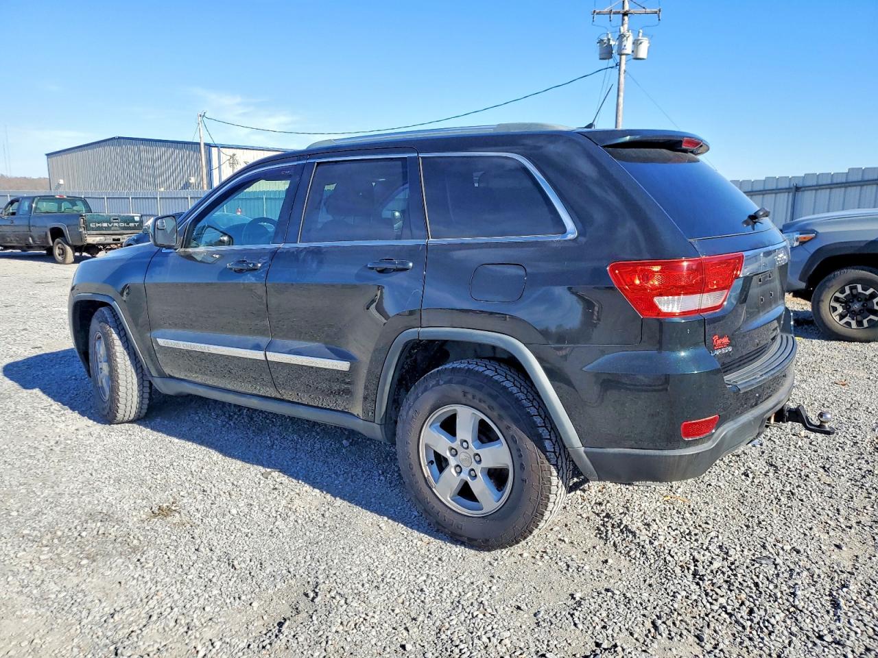 2012 JEEP GRAND CHEROKEE LAREDO photo 2