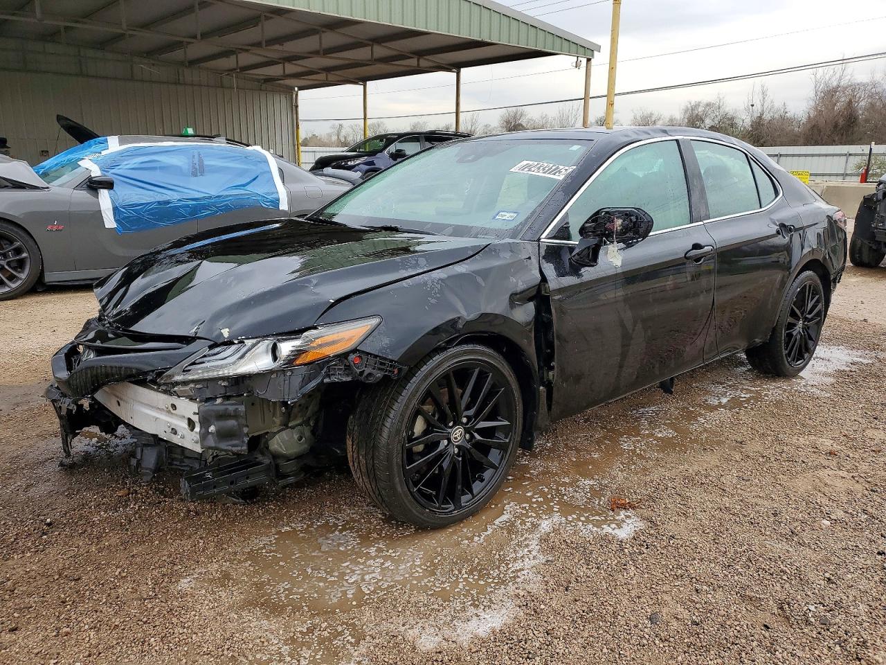 2023 TOYOTA CAMRY