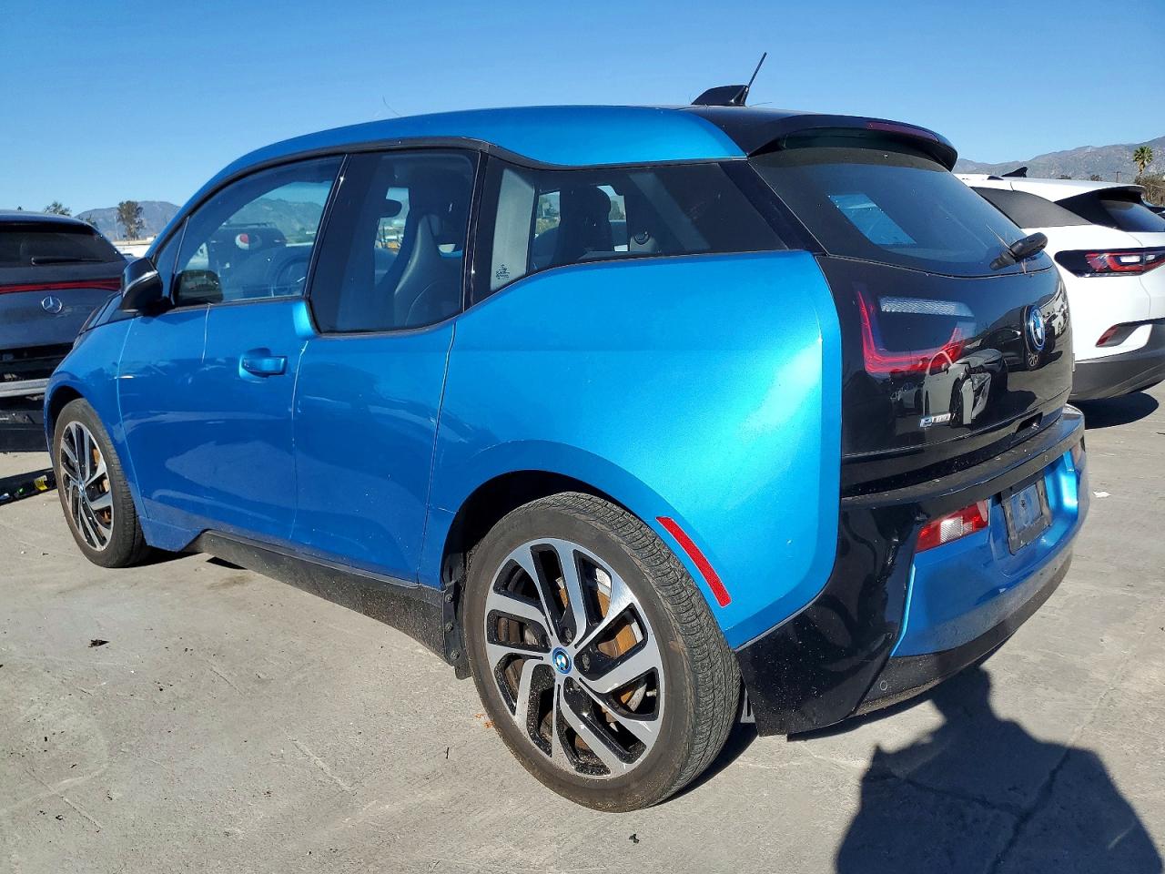 2017 BMW I3 REX photo 2