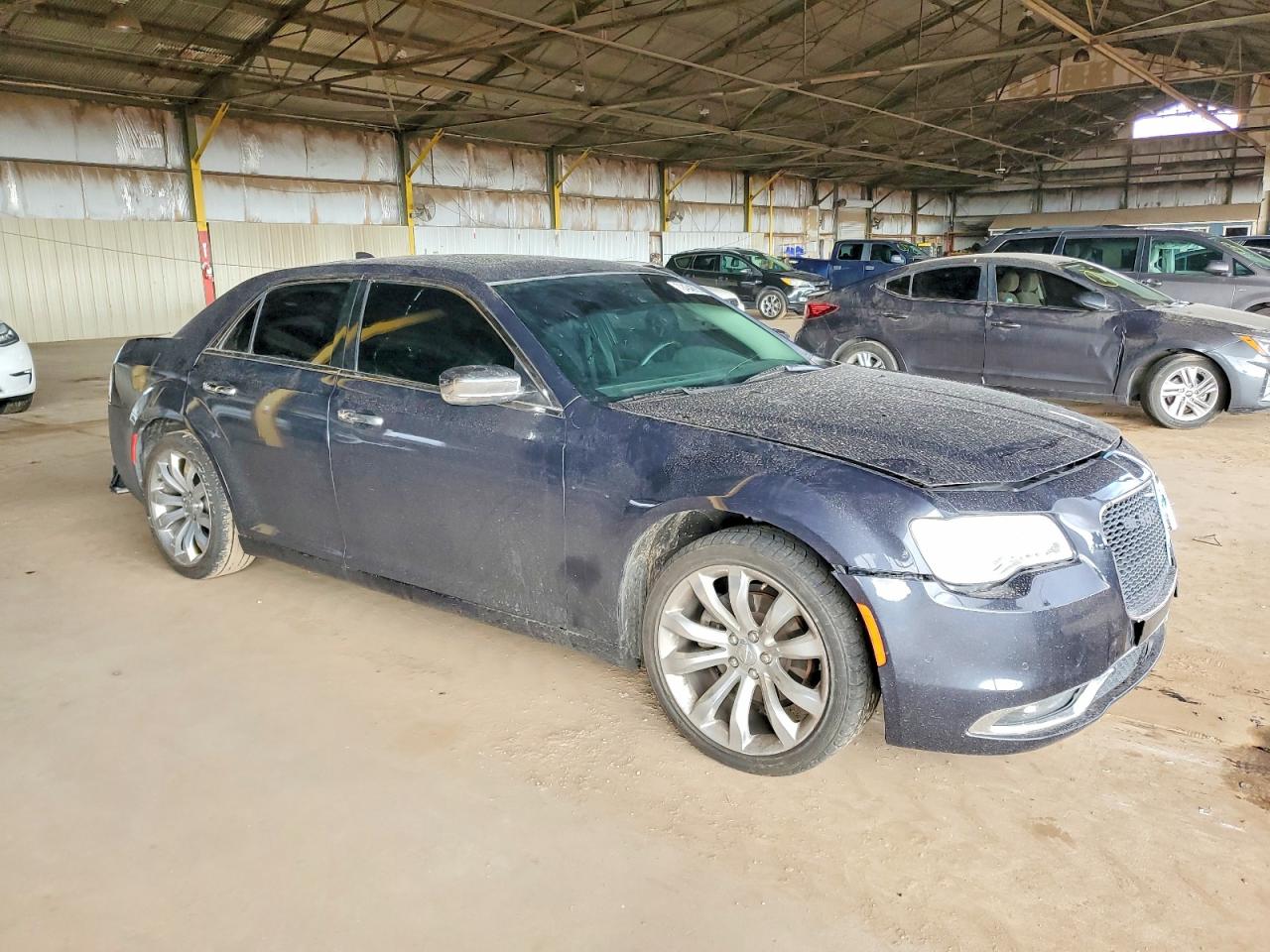 2018 CHRYSLER 300 LIMITED photo 4