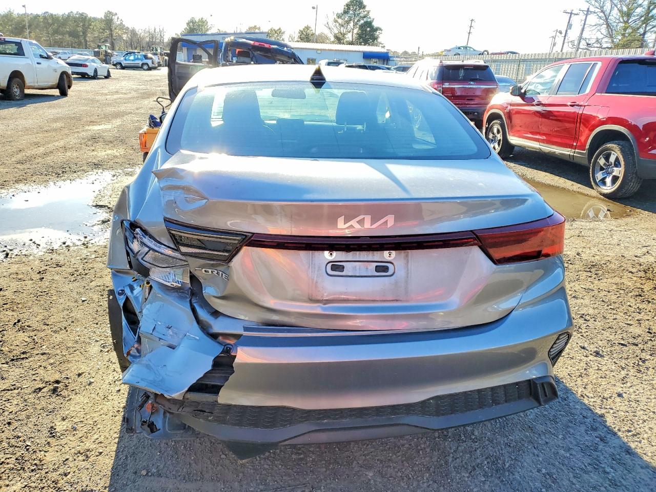 2023 KIA FORTE LXS photo 11