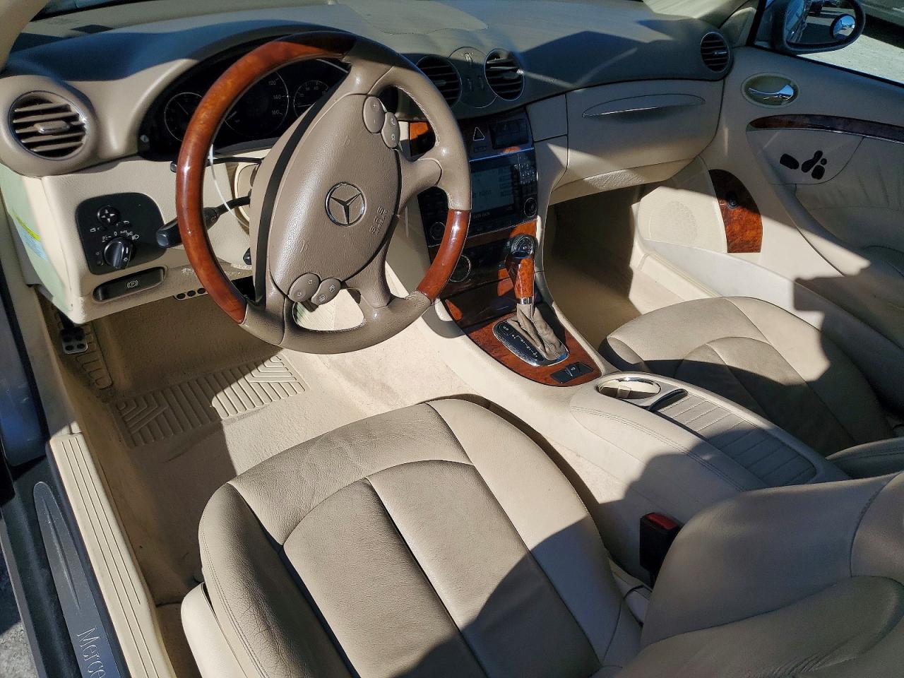 2008 MERCEDES-BENZ CLK 350 photo 22