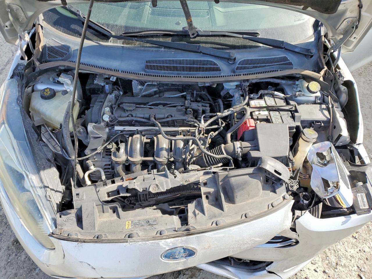 2019 FORD FIESTA SE photo 11