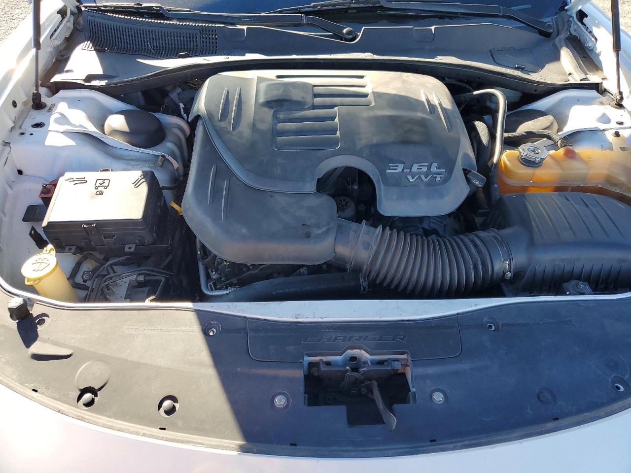 2015 DODGE CHARGER SE photo 11