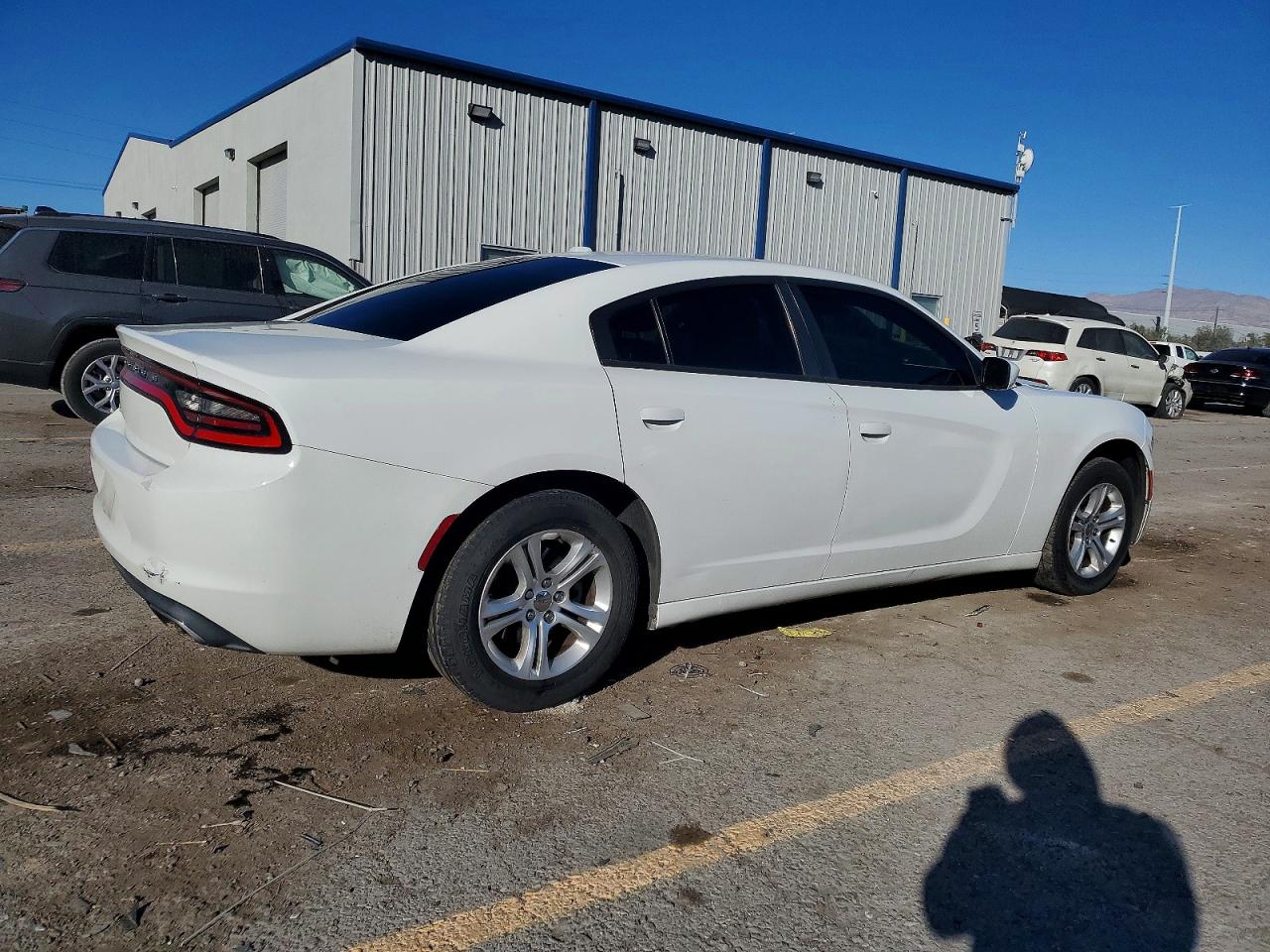 2015 DODGE CHARGER SE photo 3