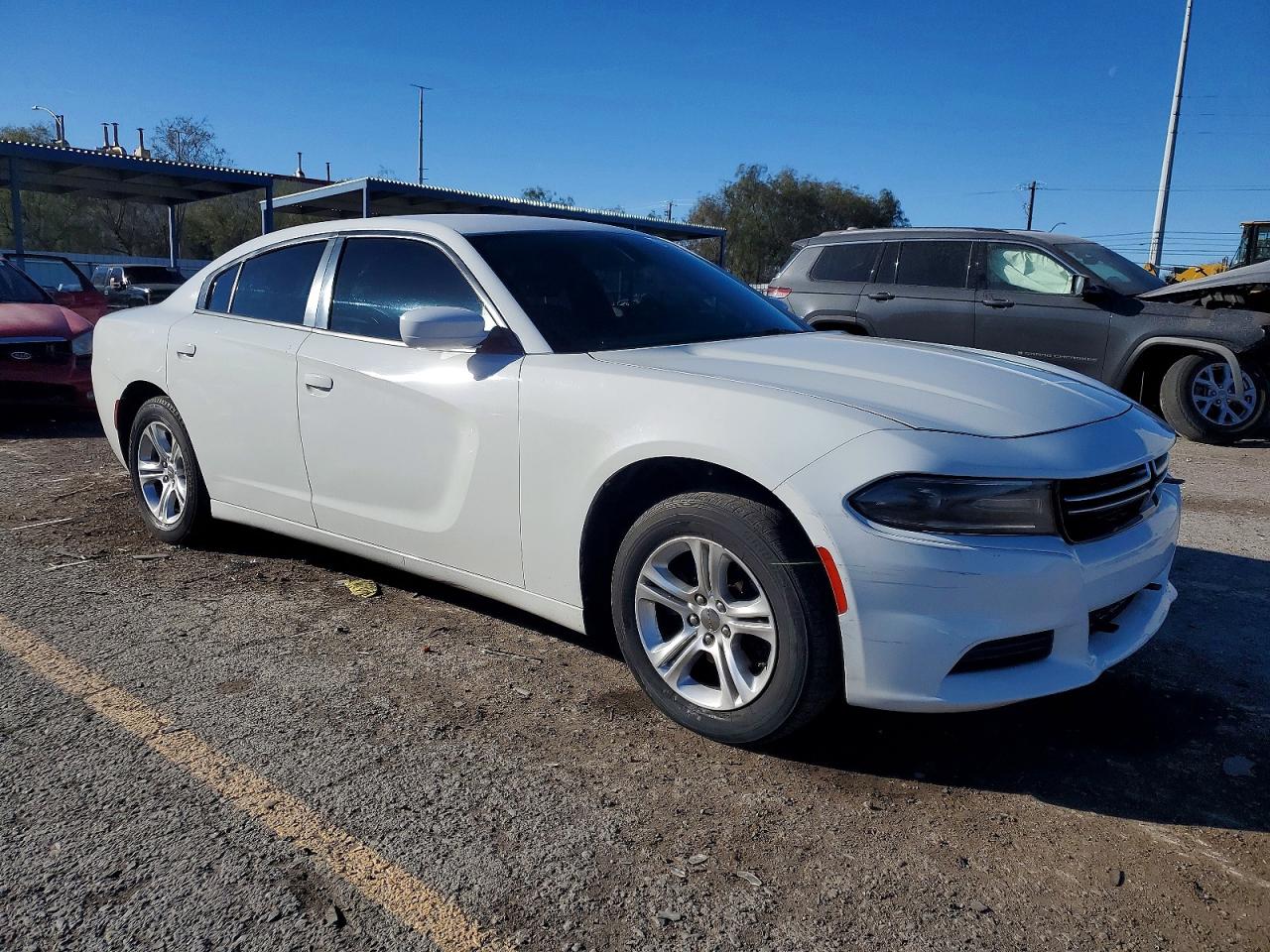 2015 DODGE CHARGER SE photo 4