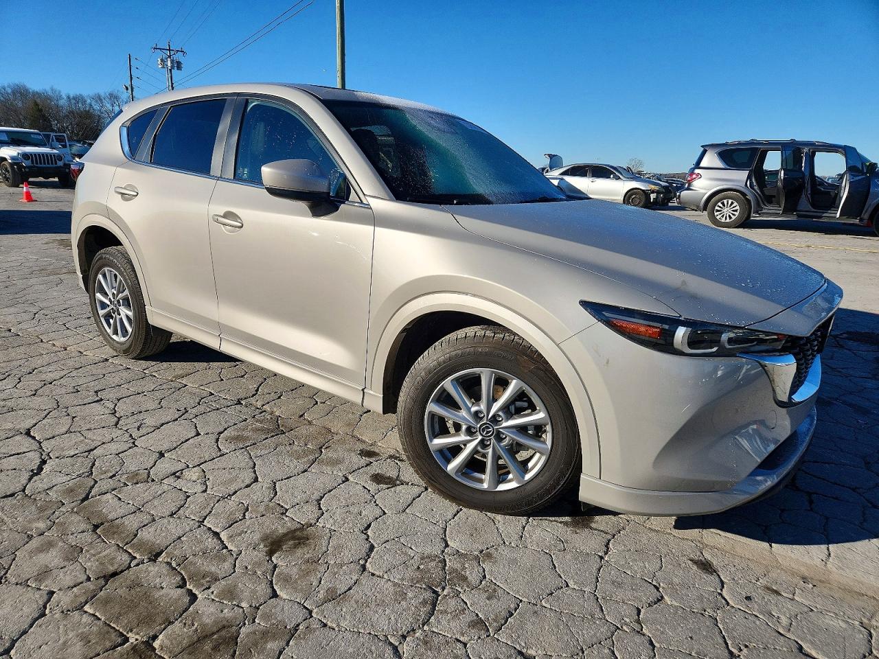 2025 MAZDA CX-5 PREFERRED photo 4