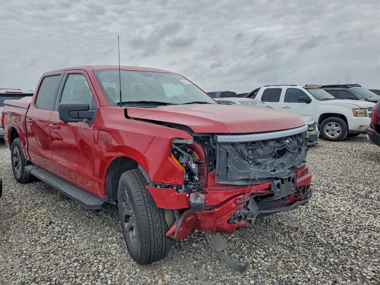 2022 FORD F150 LIGHTNING PRO photo 4