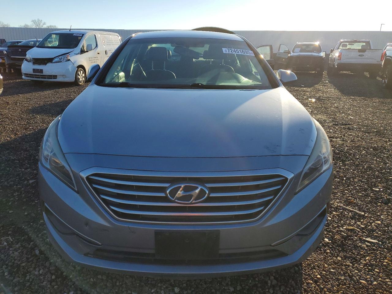 2016 HYUNDAI SONATA SE photo 9