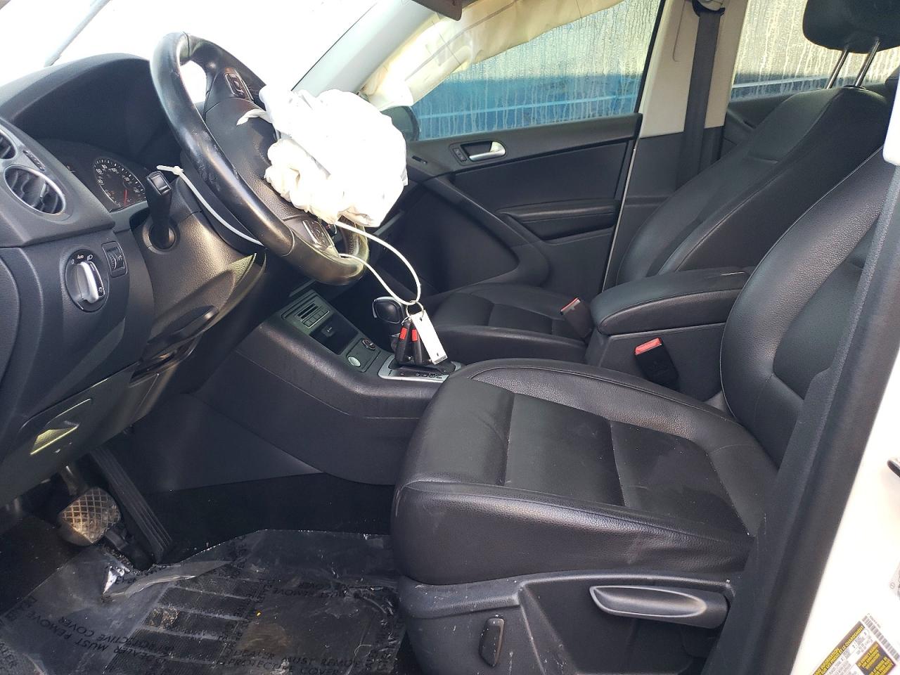 2017 VOLKSWAGEN TIGUAN S photo 13