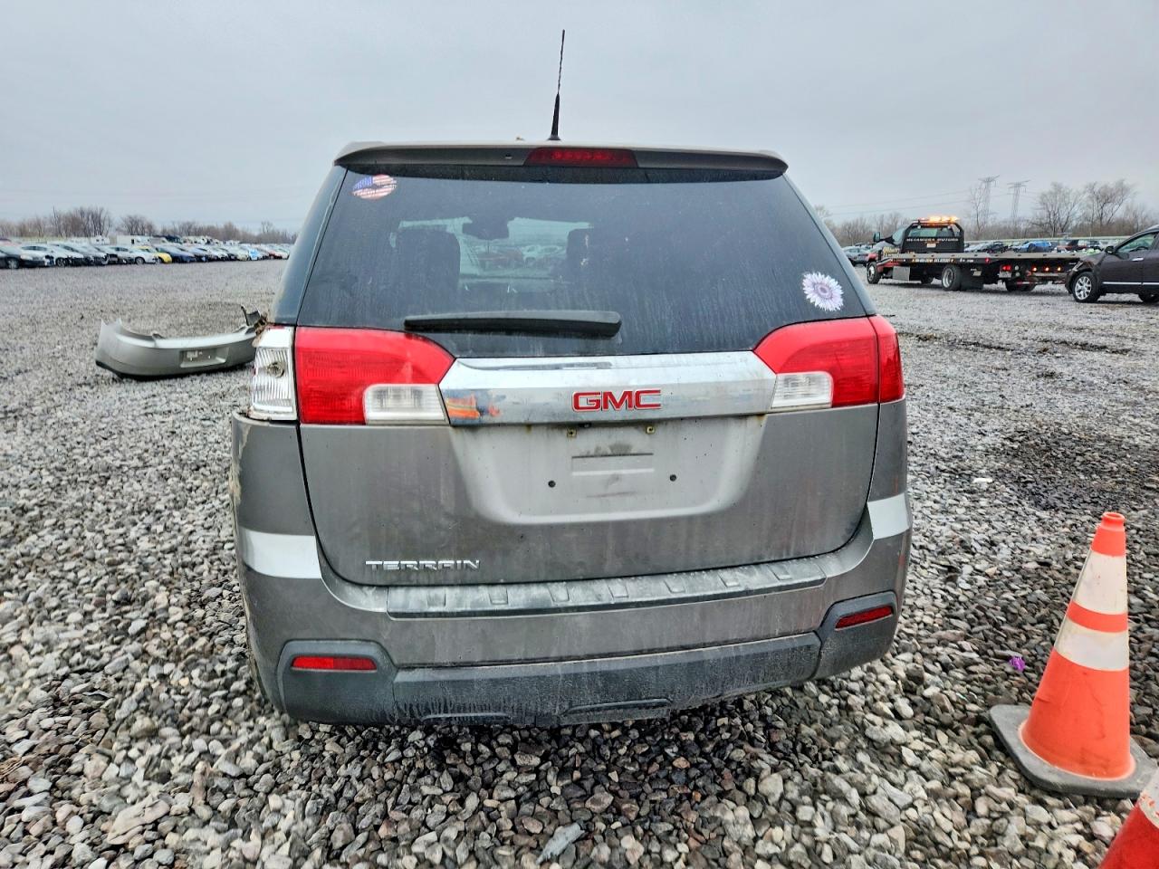 2012 GMC TERRAIN SLE photo 11