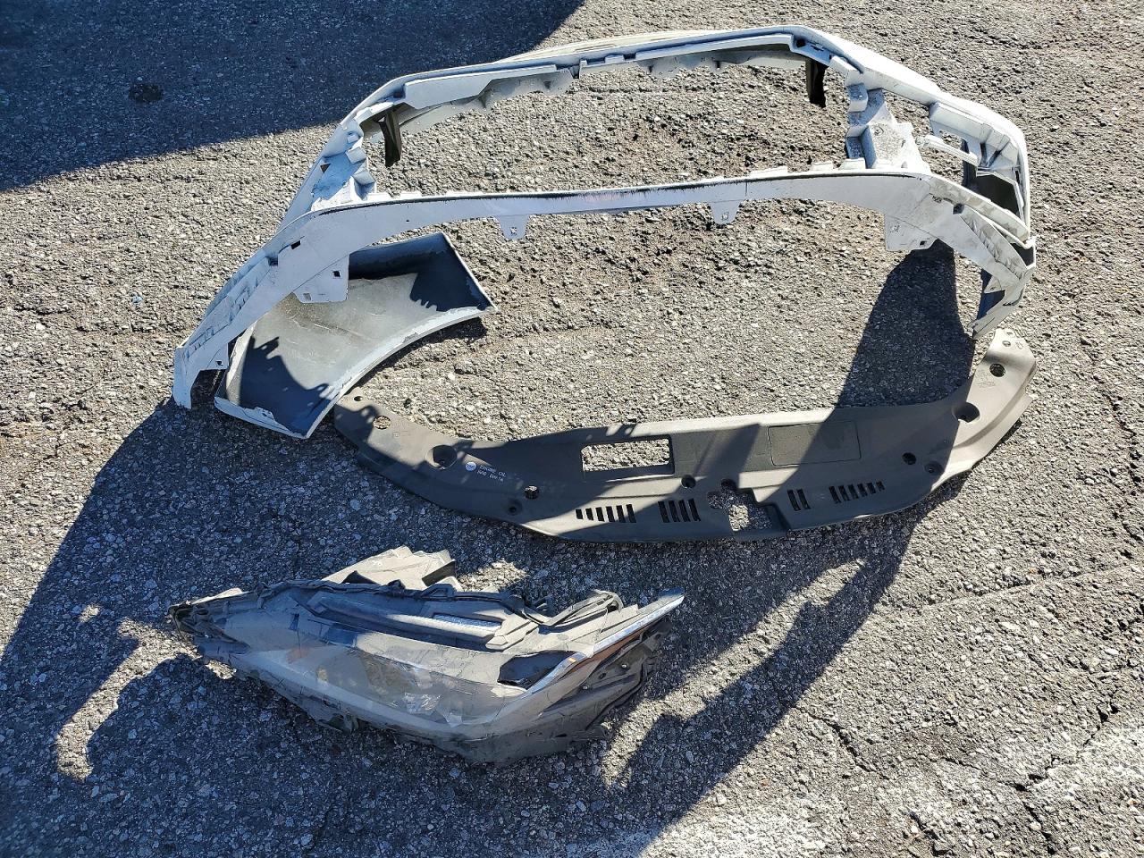 2024 LEXUS ES 300H BASE photo 12