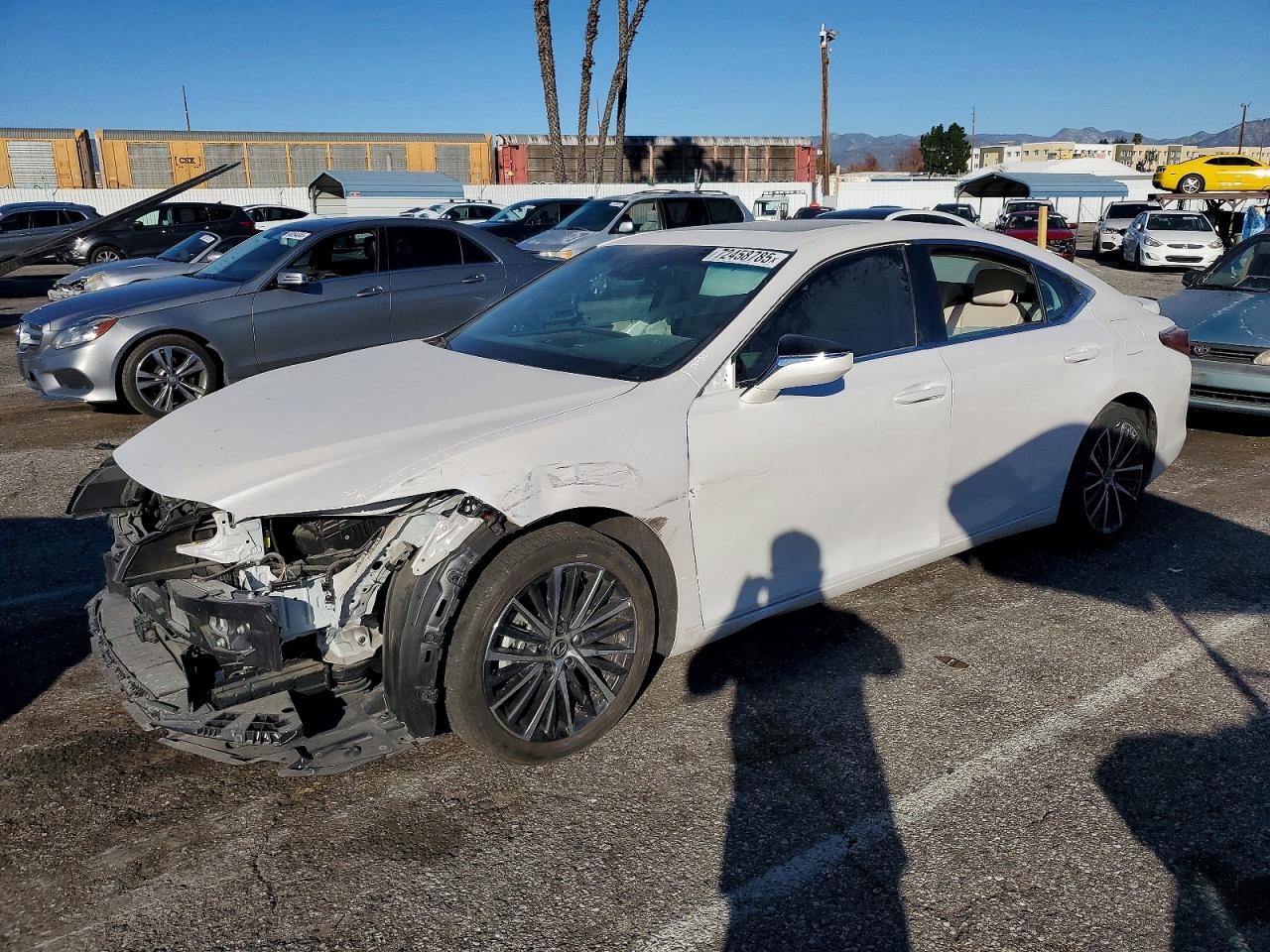 2024 LEXUS ES