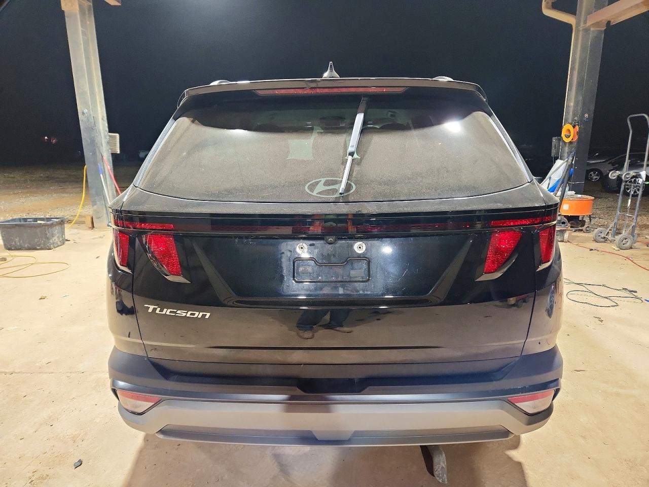 2025 HYUNDAI TUCSON SEL photo 16