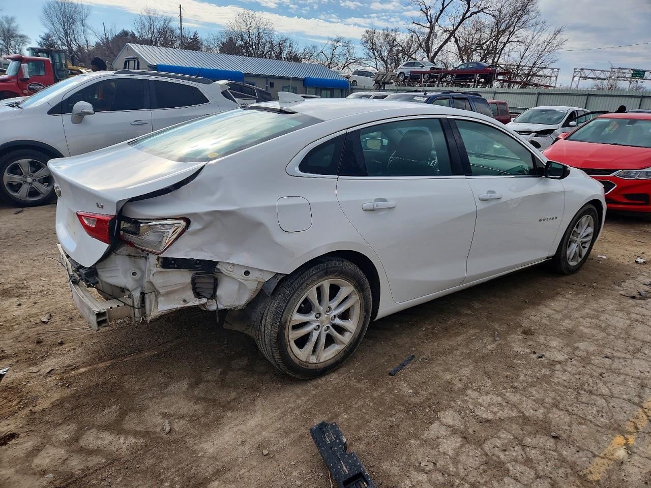 2016 CHEVROLET MALIBU LT photo 3