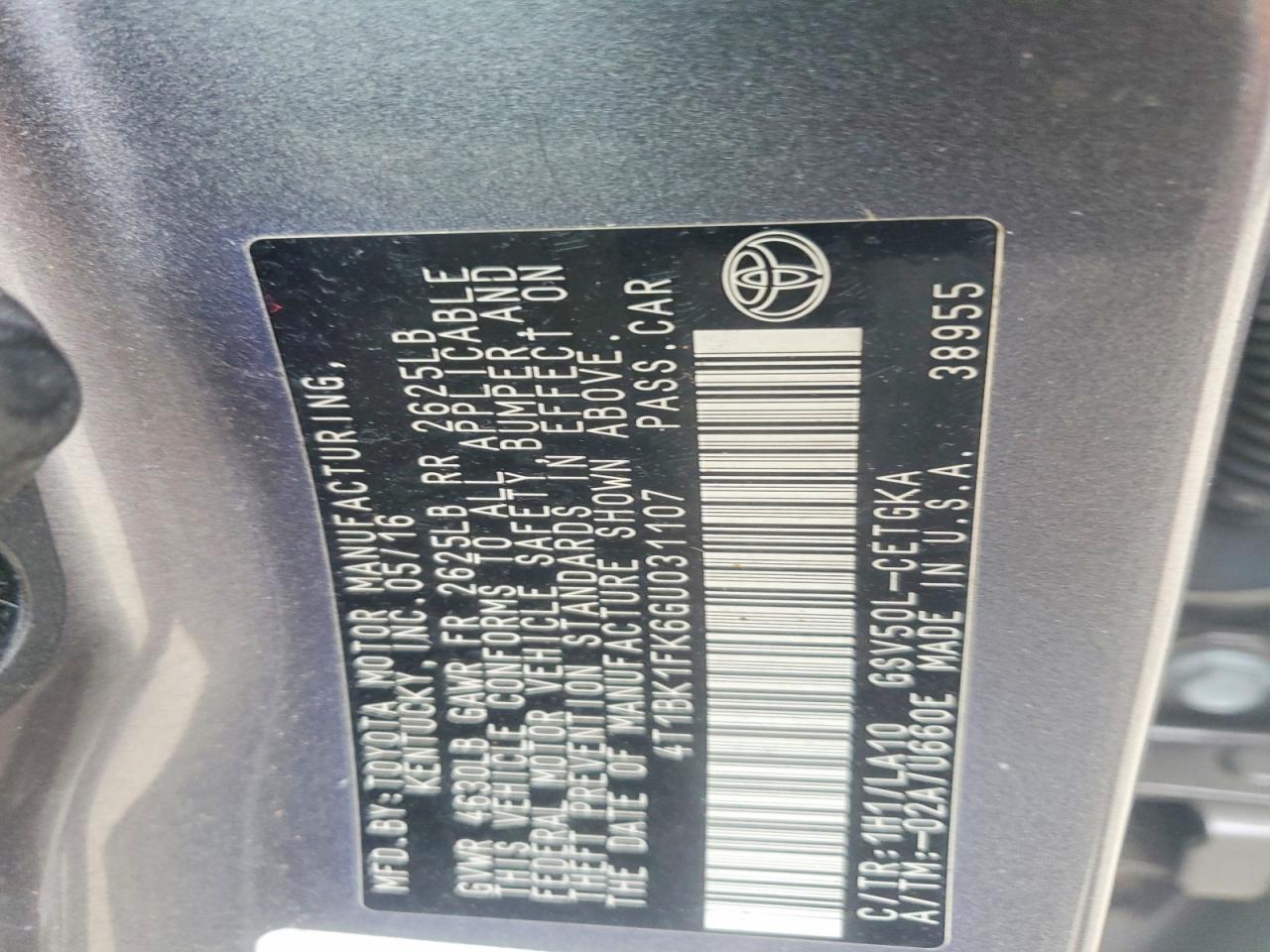 2016 TOYOTA CAMRY XSE photo 12