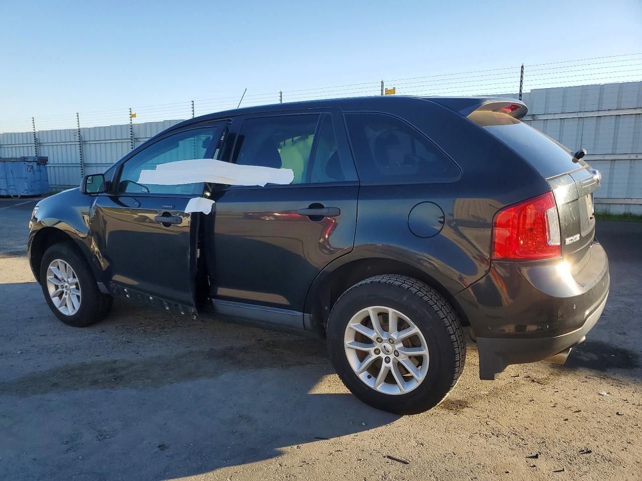 2014 FORD EDGE SE photo 4