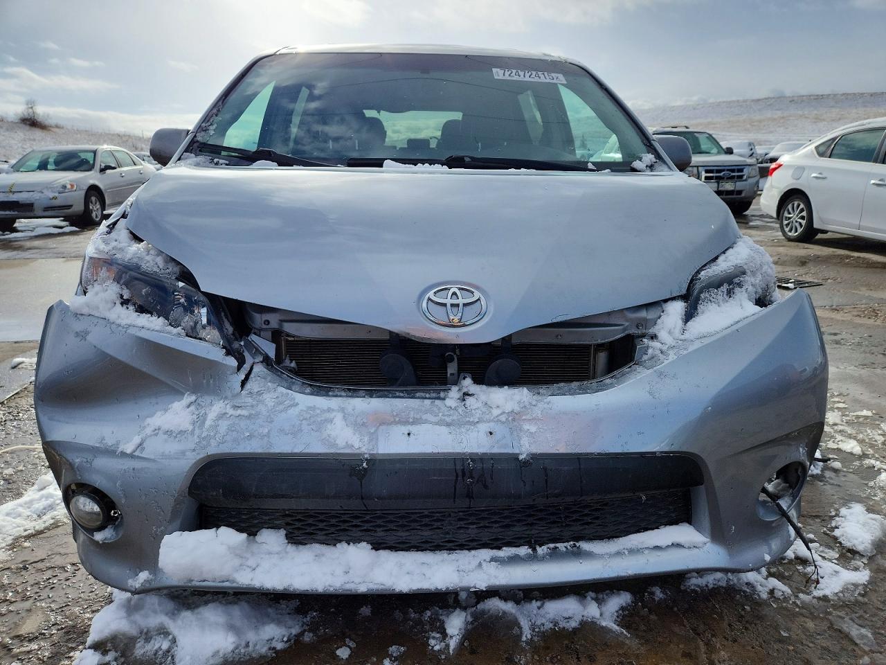 2014 TOYOTA SIENNA SE 8-PASSENGER photo 9
