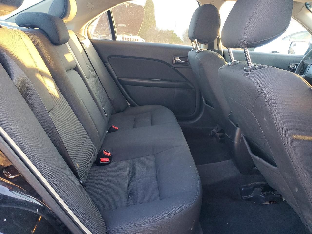 2012 FORD FUSION SE photo 19
