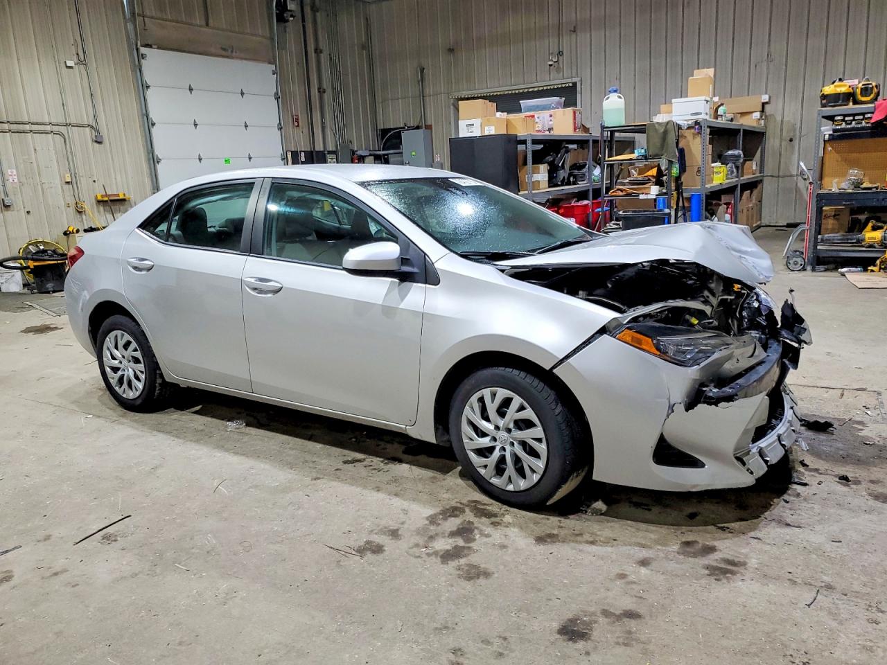 2018 TOYOTA COROLLA LE photo 7