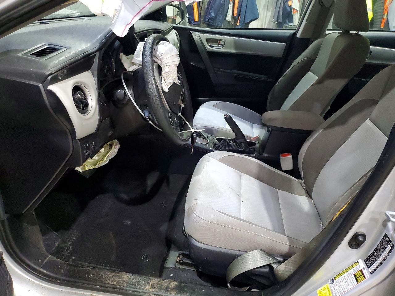 2018 TOYOTA COROLLA LE photo 13