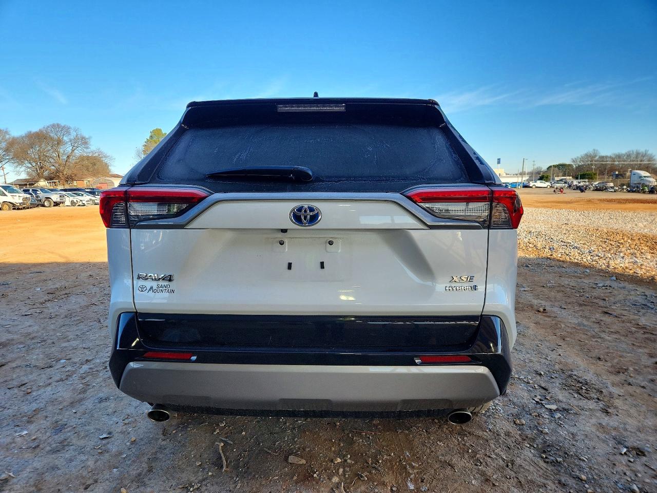 2024 TOYOTA RAV4 XSE photo 6