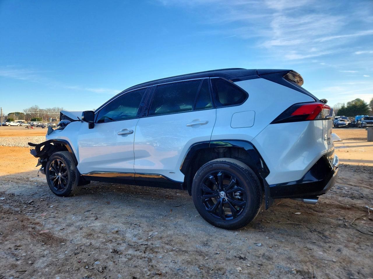 2024 TOYOTA RAV4 XSE photo 2