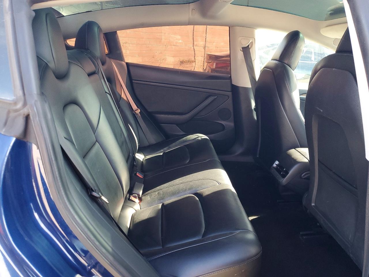 2022 TESLA MODEL 3 photo 19