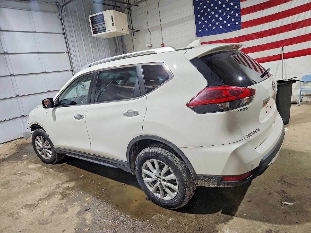 2019 NISSAN ROGUE S photo 3