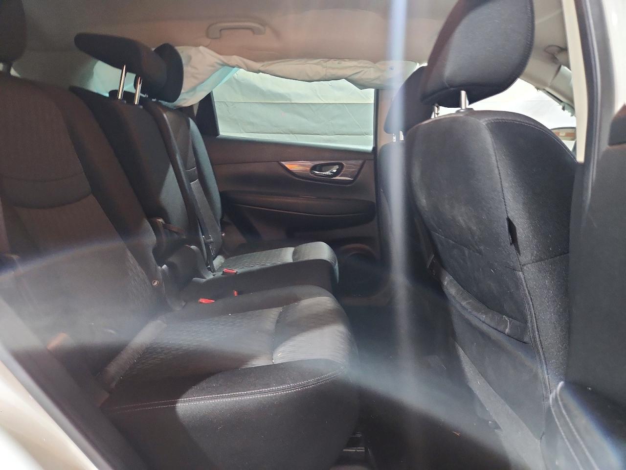 2019 NISSAN ROGUE S photo 21