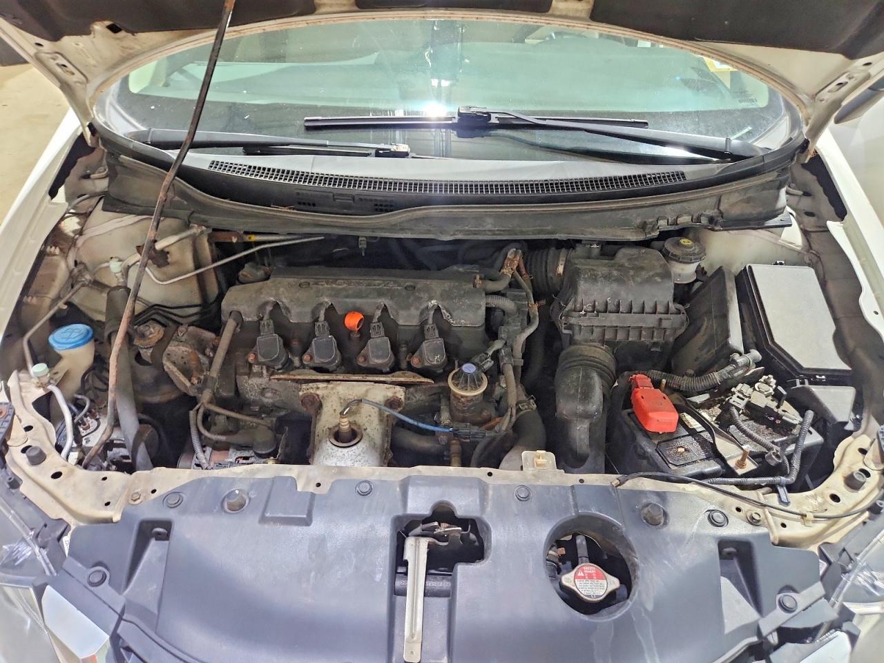 2013 HONDA CIVIC LX photo 21