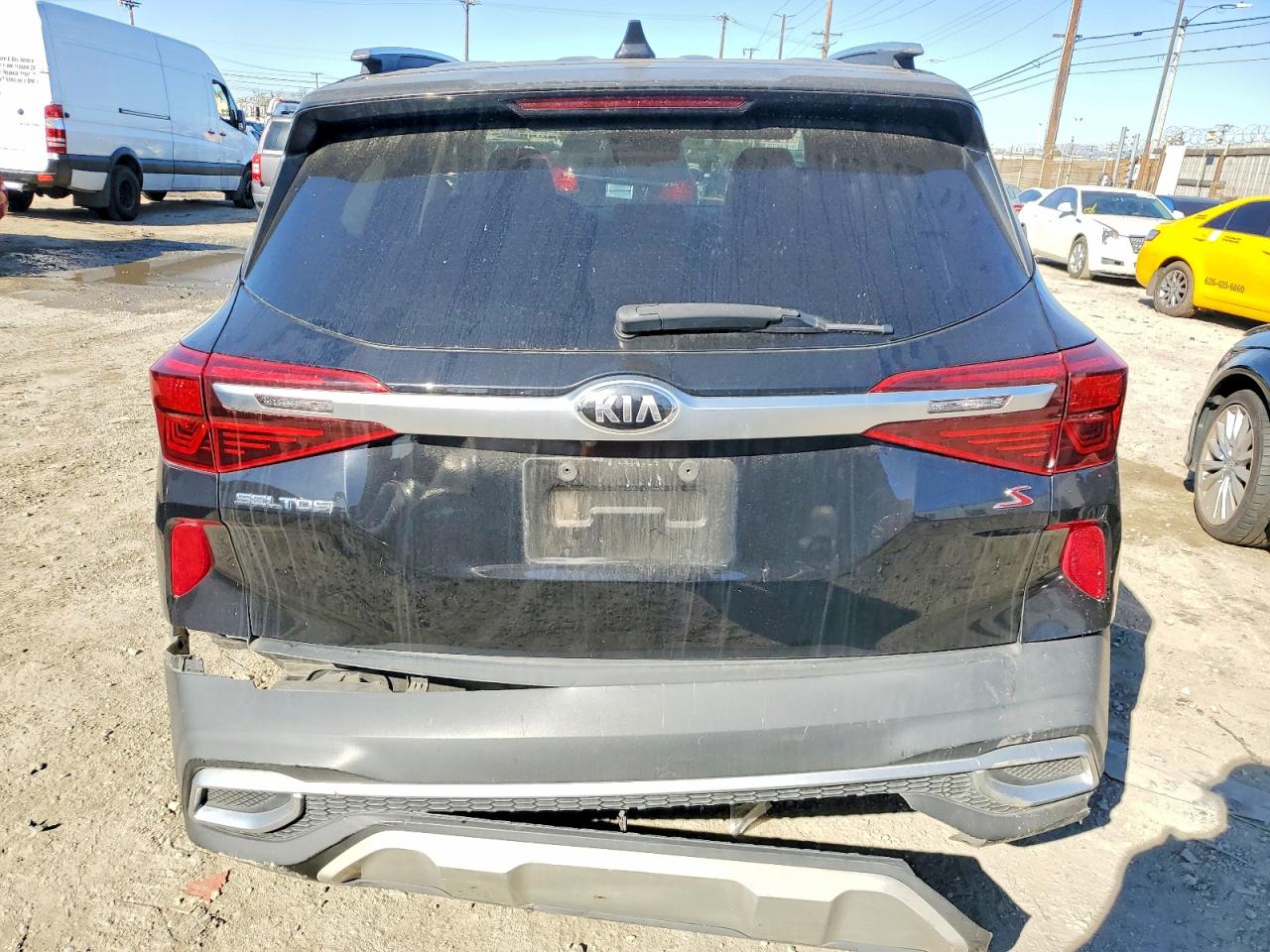 2021 KIA SELTOS S photo 16