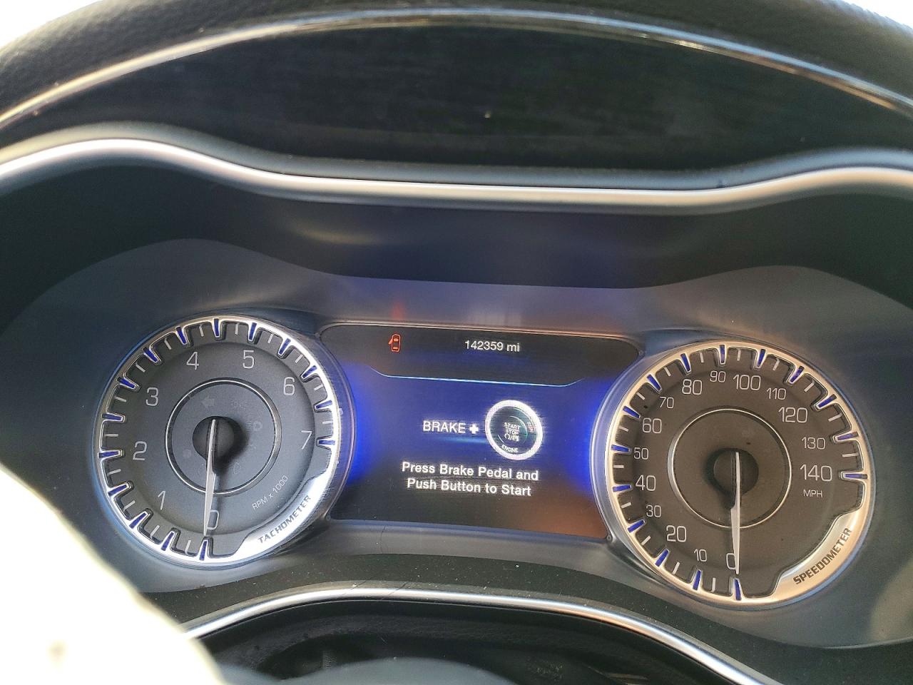 2015 CHRYSLER 200 C photo 9