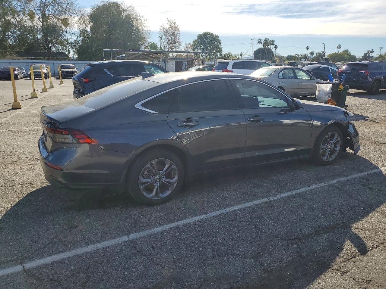 2024 HONDA ACCORD EX photo 7