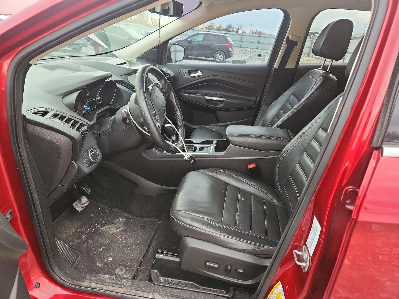 2017 FORD ESCAPE TITANIUM photo 7