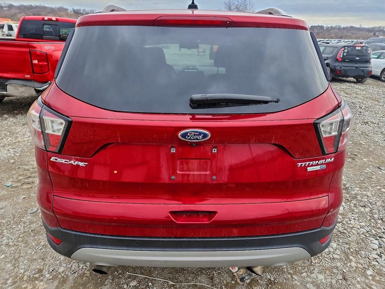 2017 FORD ESCAPE TITANIUM photo 6