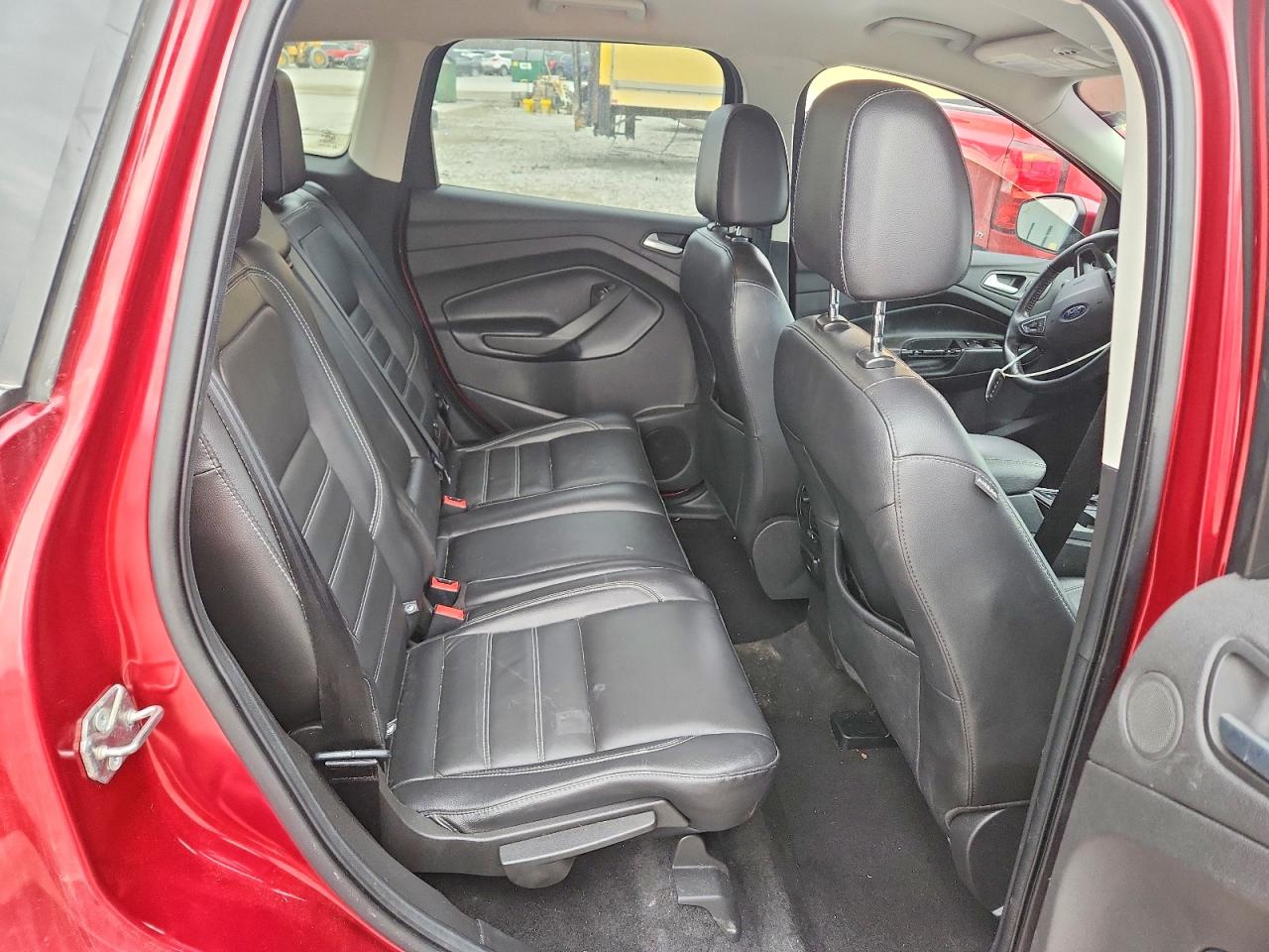 2017 FORD ESCAPE TITANIUM photo 11
